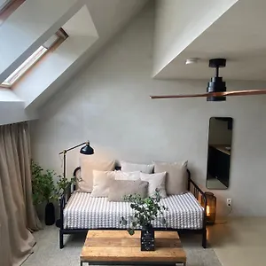 https://holiday-studio-edville-ghent.hotelsghent.com